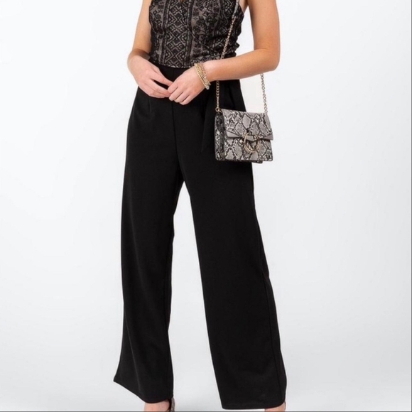 Francesca's Venice Strapless Front Tie Jumpsuit (Size small) - Picture 3 of 10